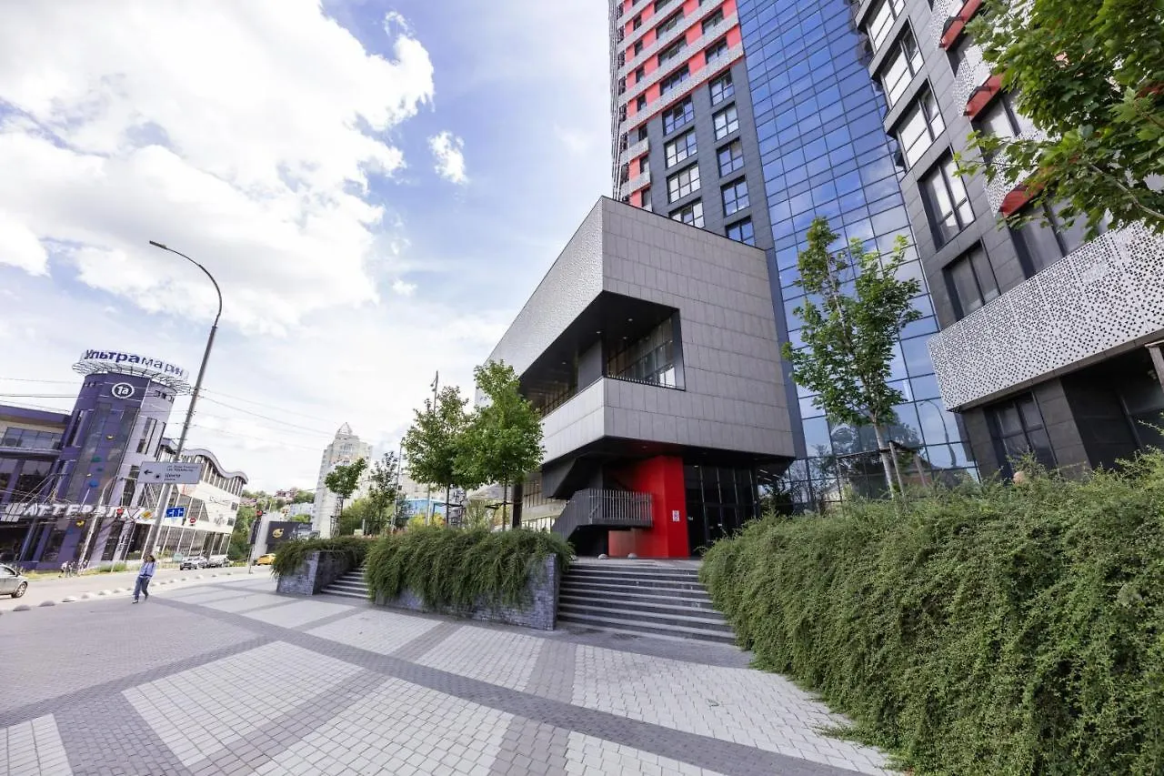 Квартира У Будинку З Власним Бомбосховищем Біля Жд Вокзалу 50 М2 Kyiv Apartment