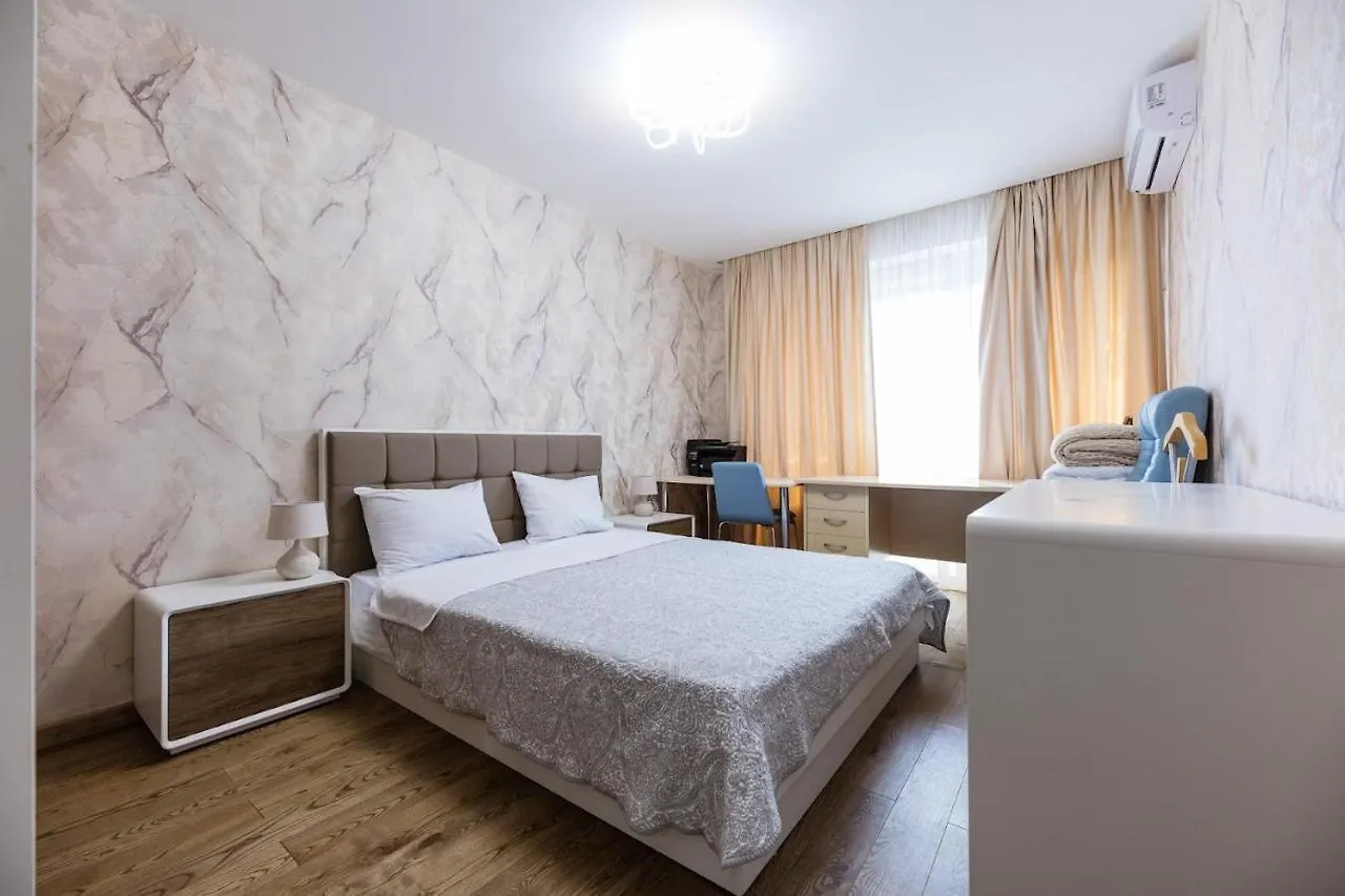 Apartment Квартира У Будинку З Власним Бомбосховищем Біля Жд Вокзалу 50 М2 Kyiv